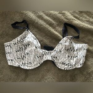 Victoria's Secret Black and White Bra